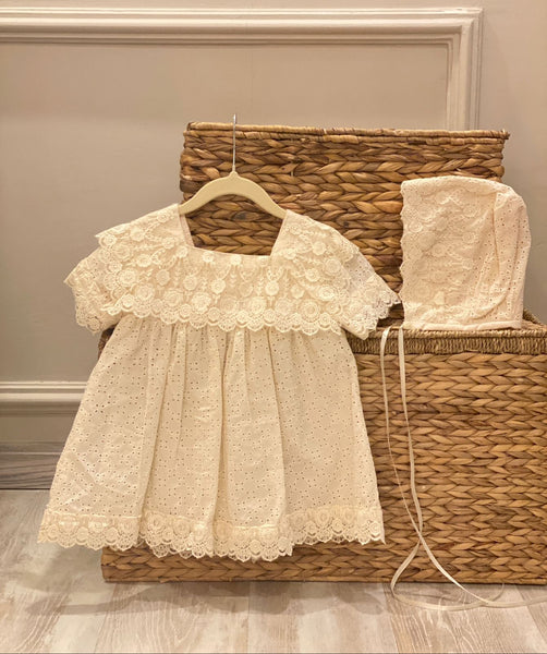 Elegant beige Toddler and baby girls dress with hat